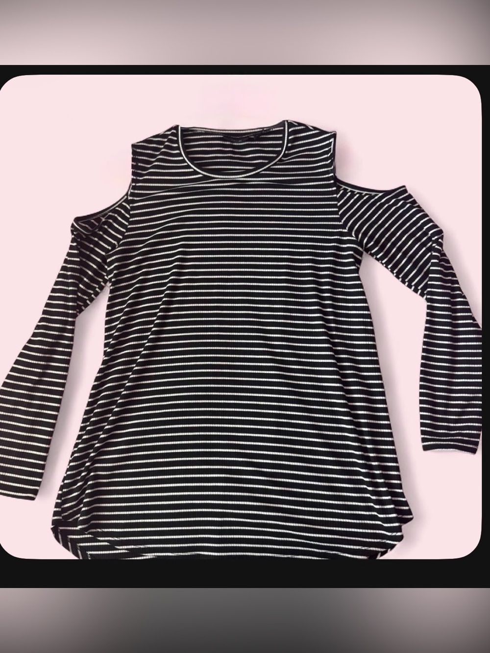 Apt. 9 Large Black and White Striped Cold-Shoulder Long Sleeve Top Used